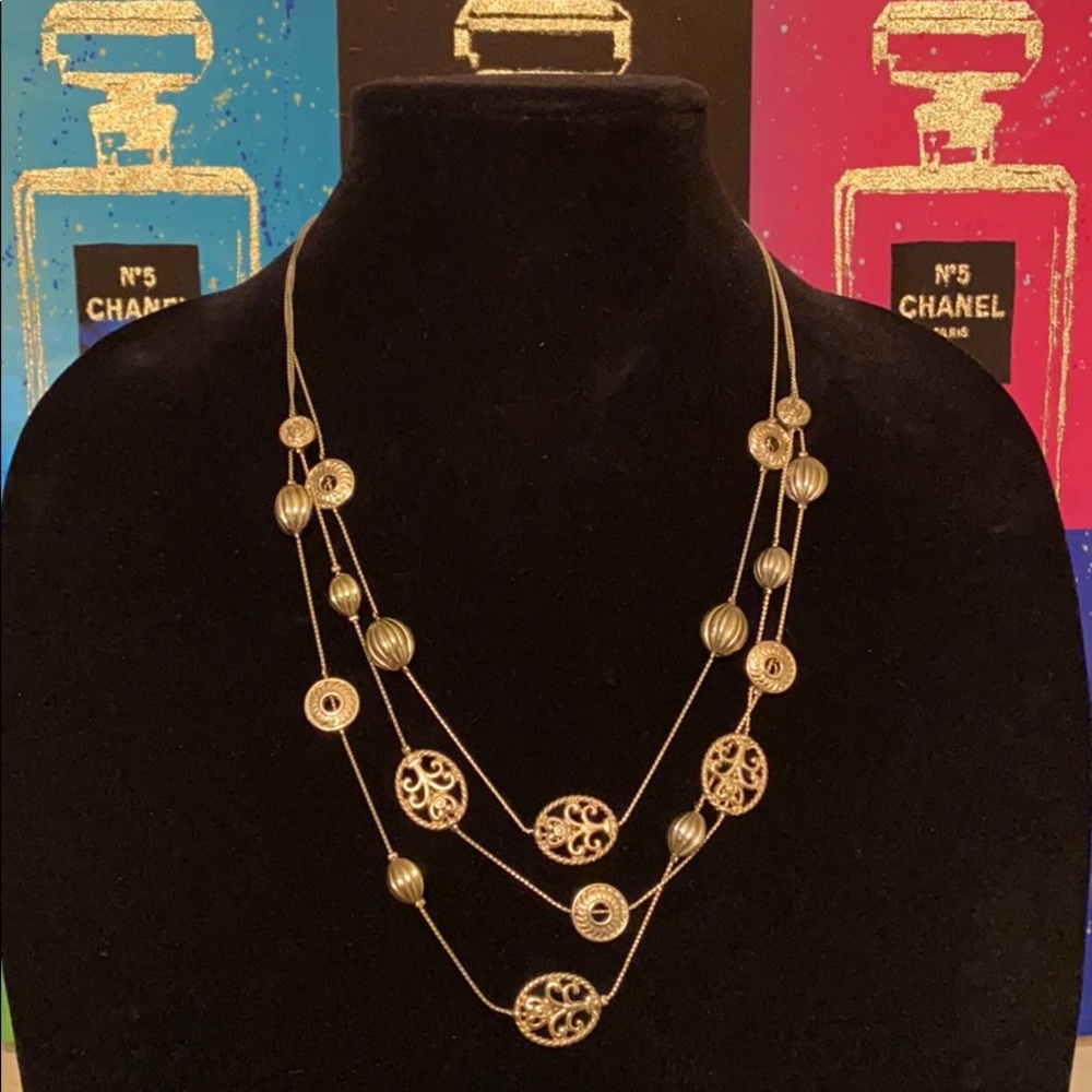 Bundle 4/ $20 🔥 
Necklace